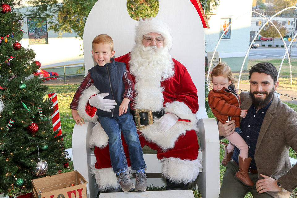Winter Carnival _ Santa 11-24-19-8568.JPG